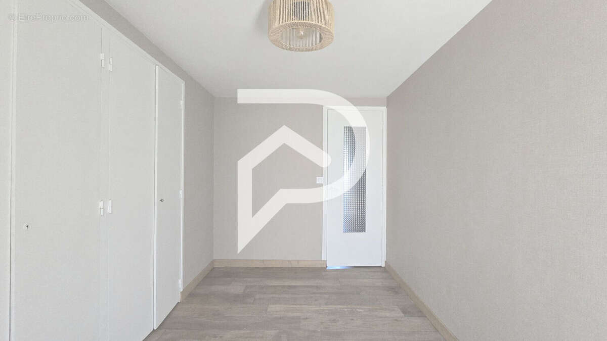 Sainte-Cécile, maison 106 m², terrain, garage, 3 chambres - photo 8