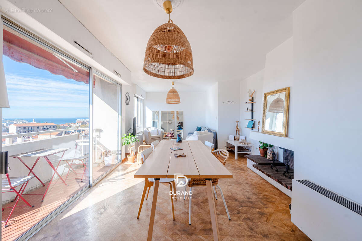 Appartement à MARSEILLE-7E