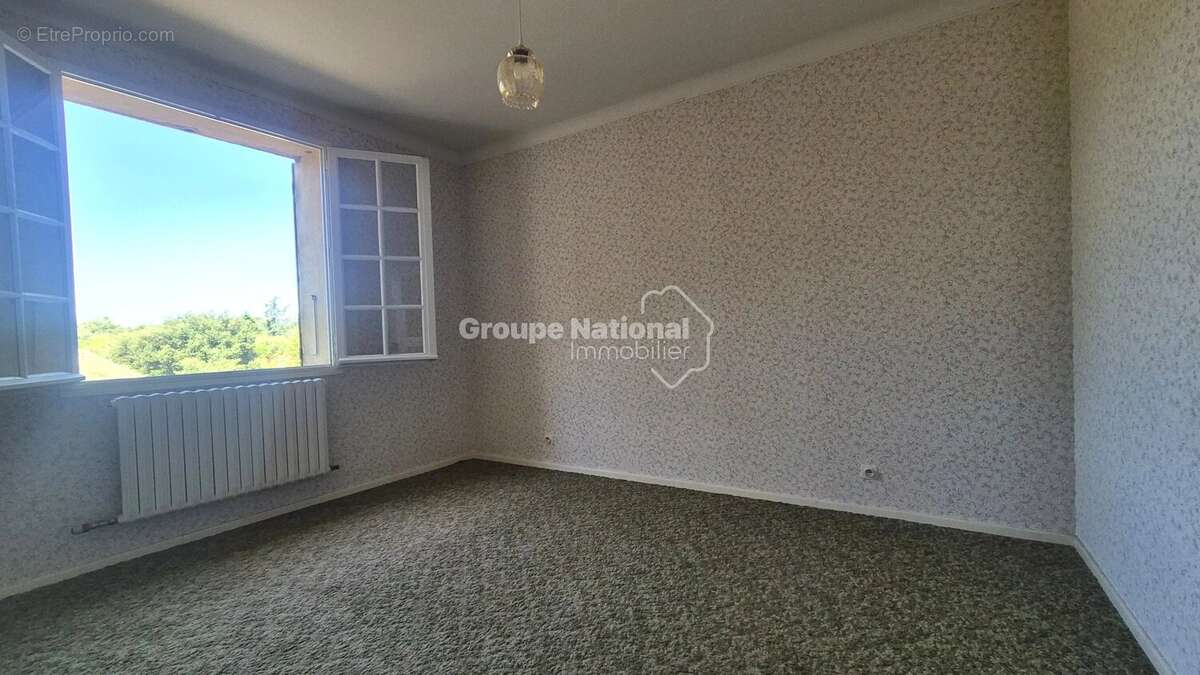 Maison à MAZAN