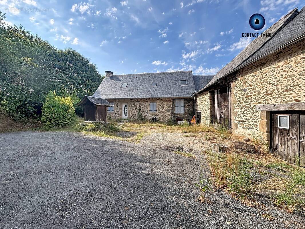 Maison à SAINTE-FEREOLE