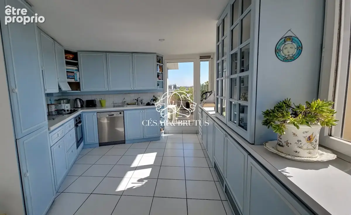 Appartement 8 pièces 202 m² à vendre à Caluire-Et-Cuire (69300) - photo 8