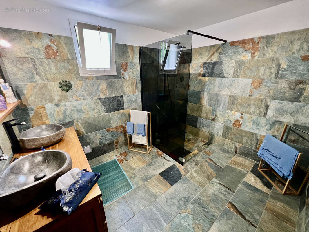 Maison à SAINT-JOSEPH