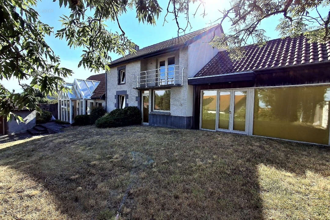 Maison à CHATELGUYON