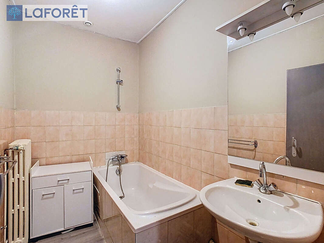 Maison à DAMMARTIN-SUR-MEUSE