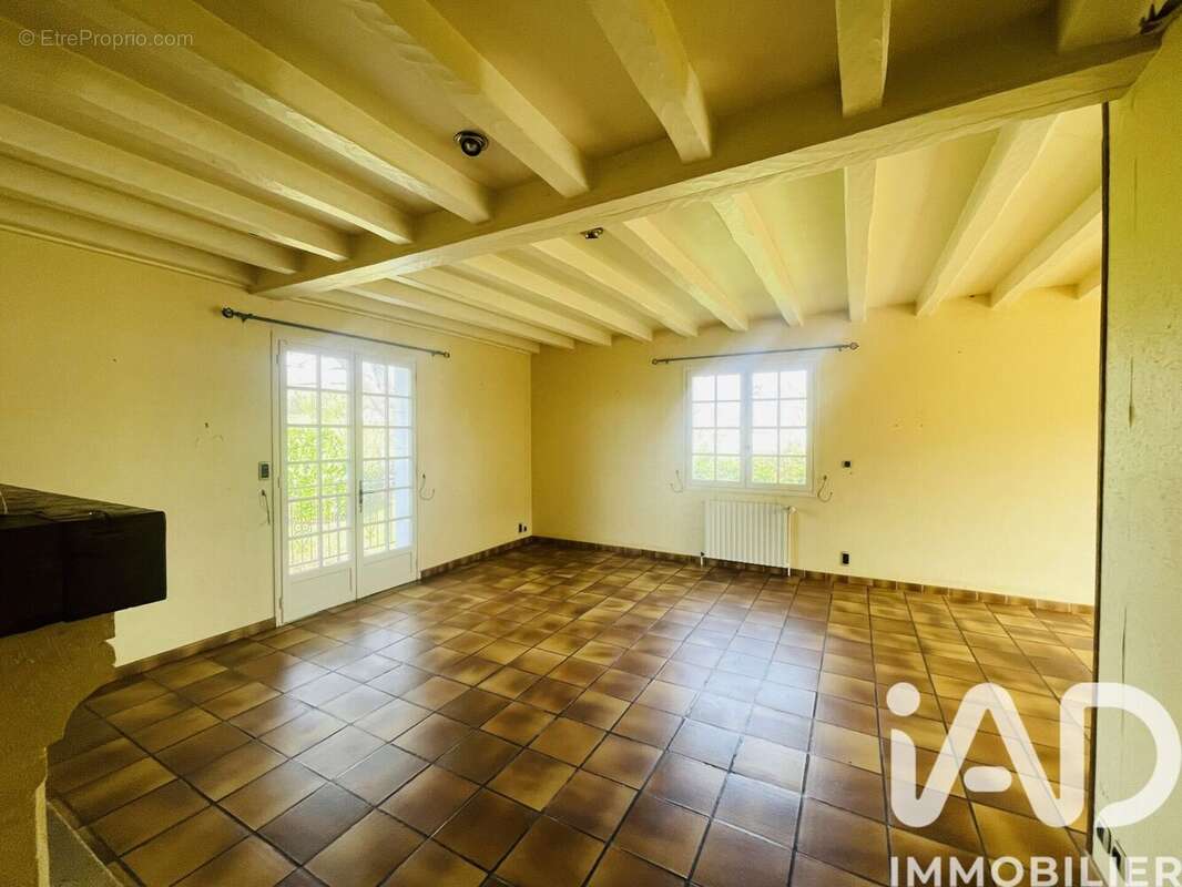 Photo 3 - Maison à BRIGNAC-LA-PLAINE