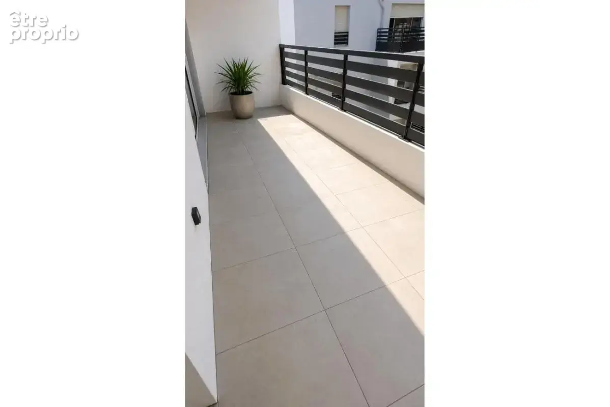 Appartement T4 de 84m² à Nîmes - photo 2