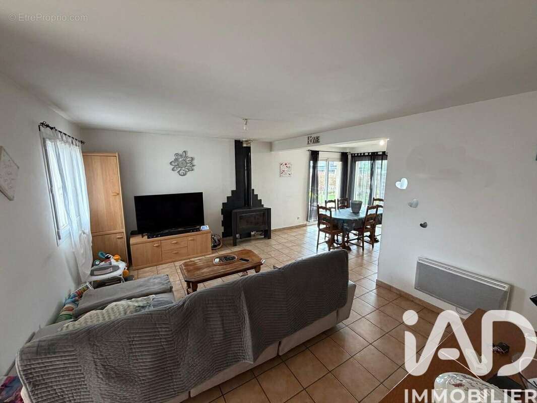 Photo 3 - Maison à BRETEUIL