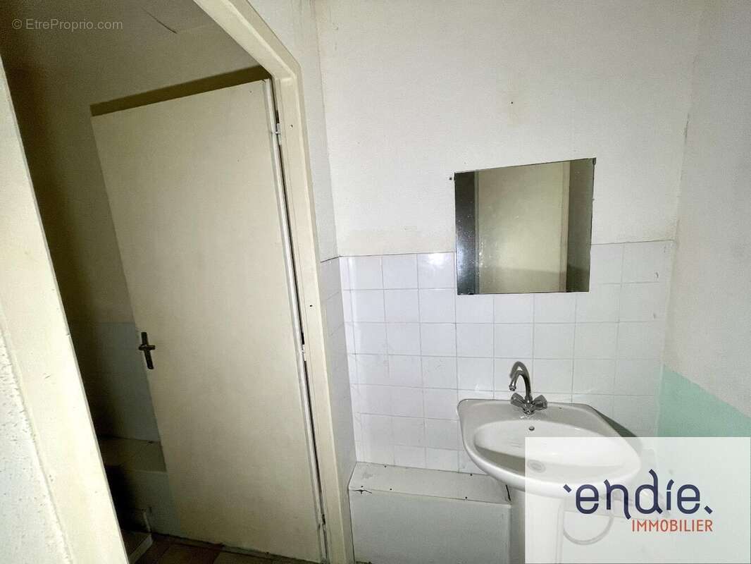 immeuble de 7 pièces de 179m² à Bourbonne Les Bains - photo 10