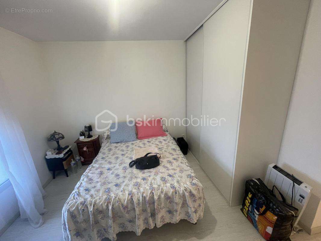 Appartement à MAINVILLIERS