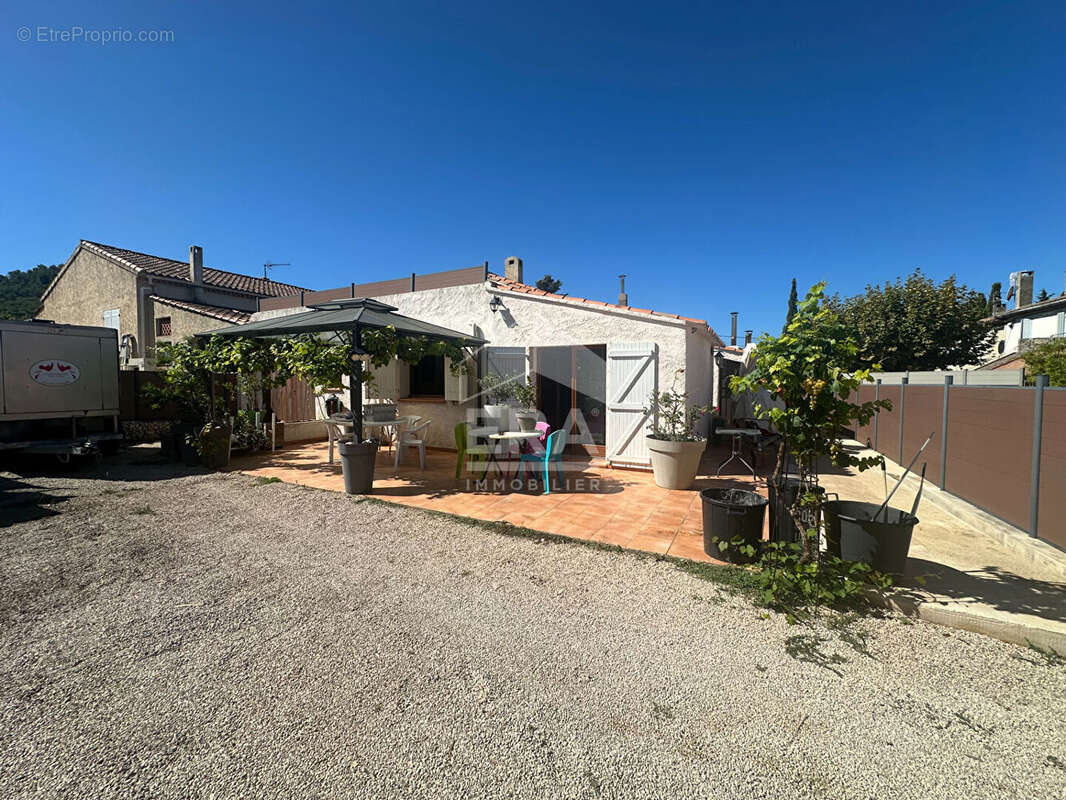 Maison à ROQUEFORT-LA-BEDOULE