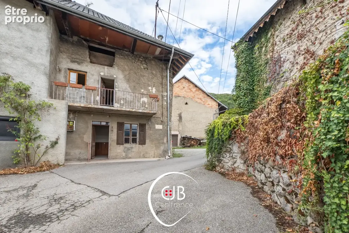 Cruet – Maison 62 m² avec atelier, jardin et combles aménageables - photo 3