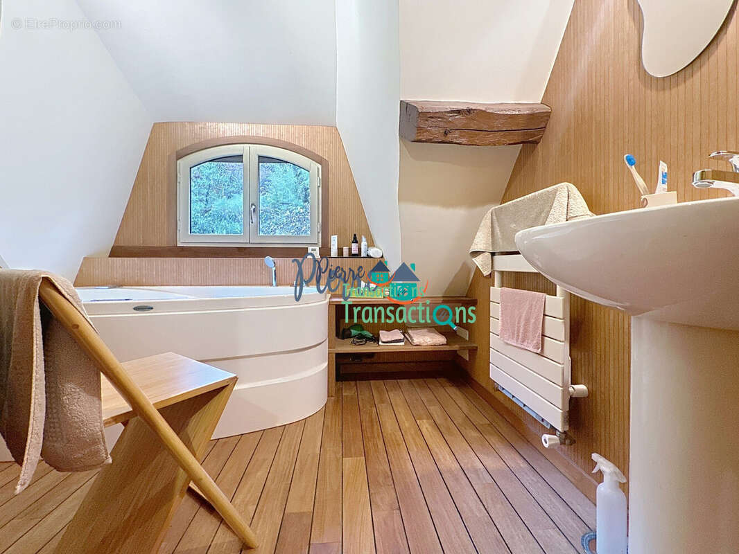 Maison à VILLEQUIER