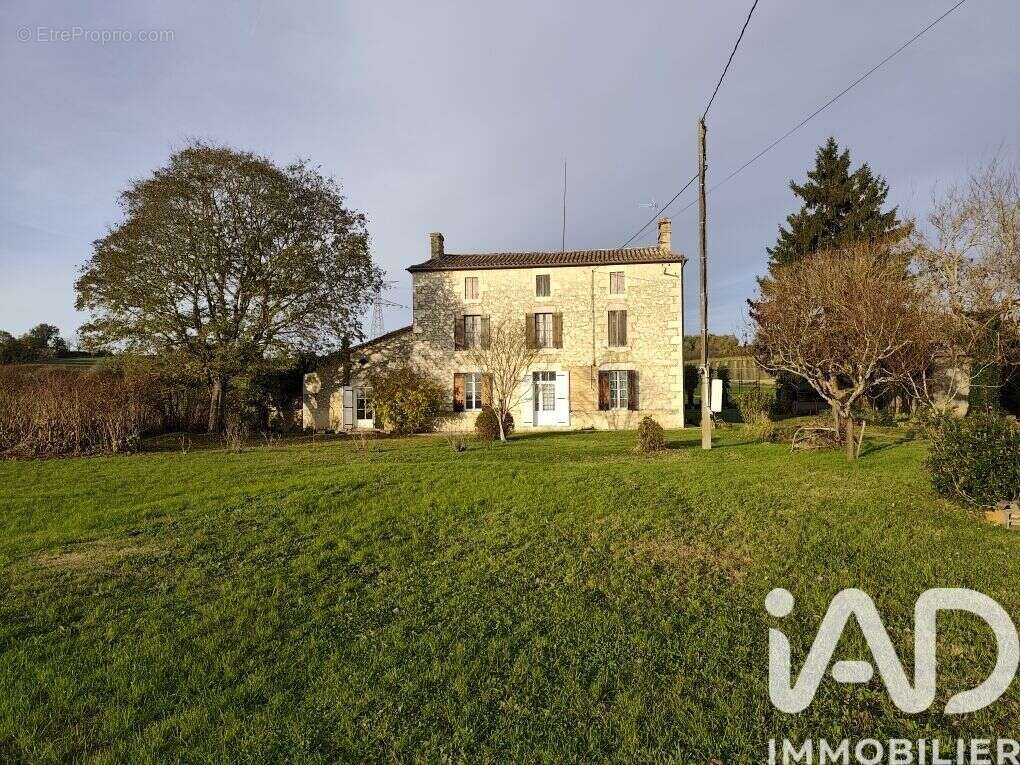 Photo 2 - Maison à DURAS