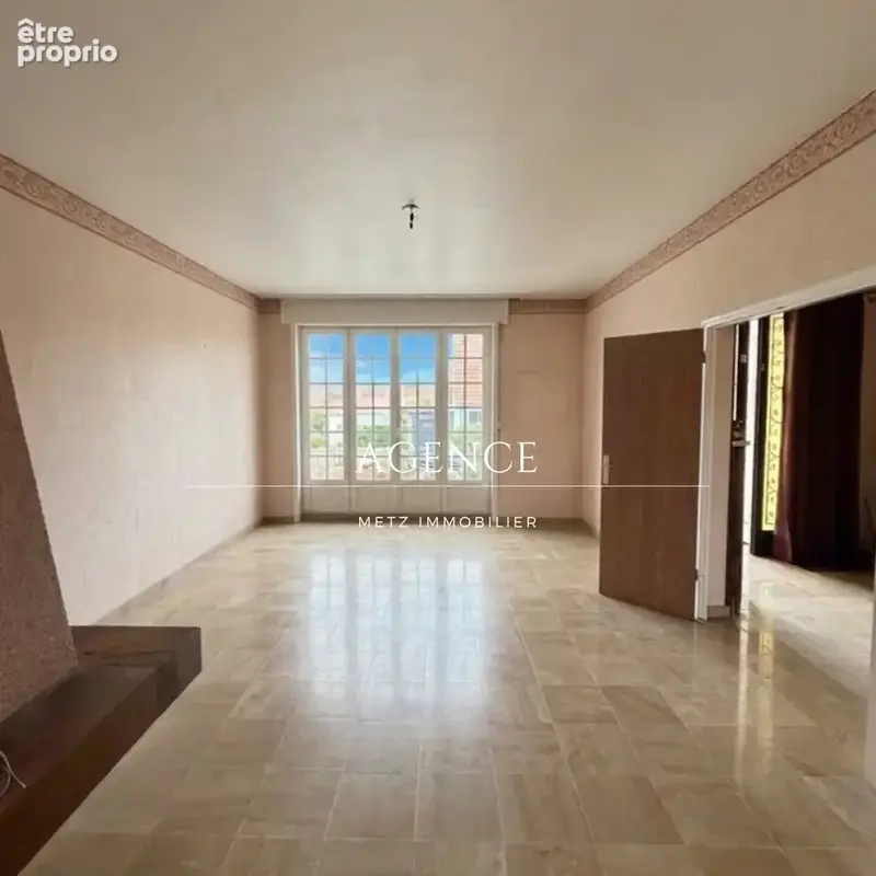 Maison à Montigny les Metz - photo 7