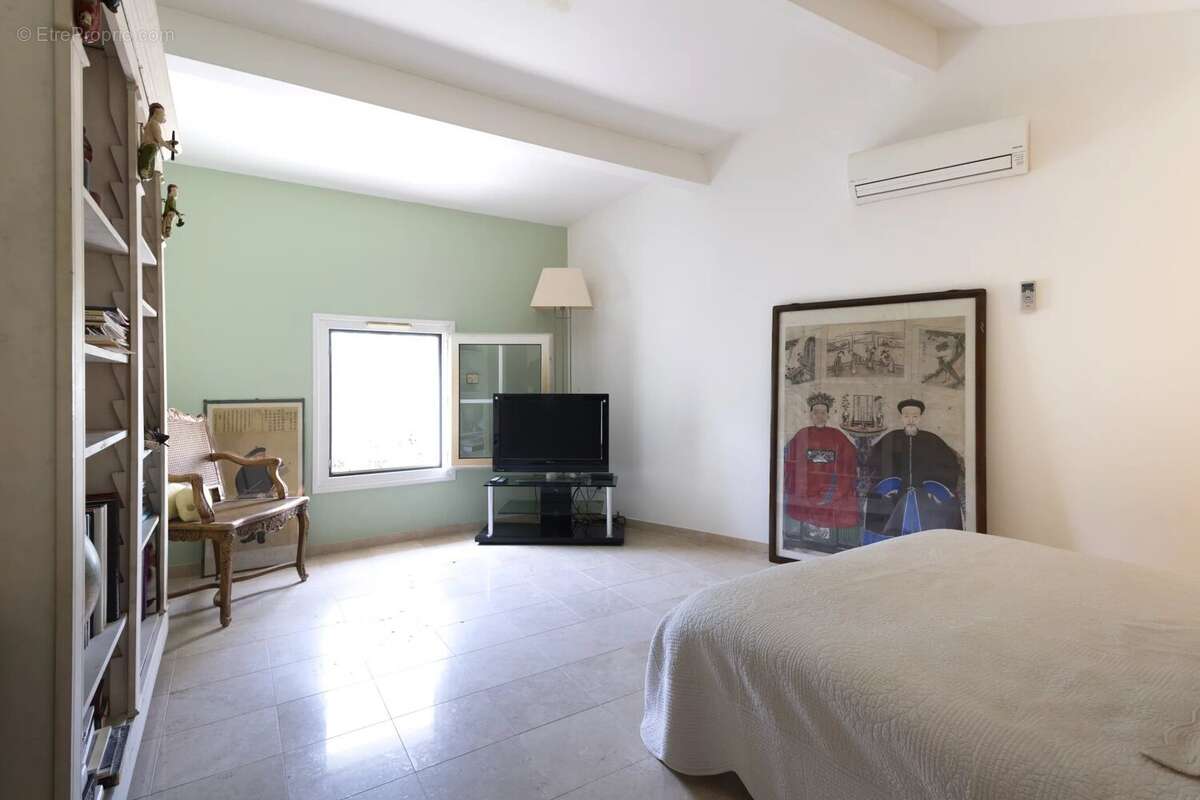 Maison à VAISON-LA-ROMAINE