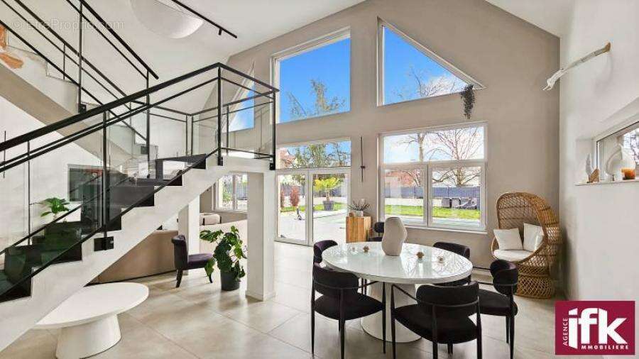 Maison moderne : 6 pièces avec piscine , DPE A - photo 2