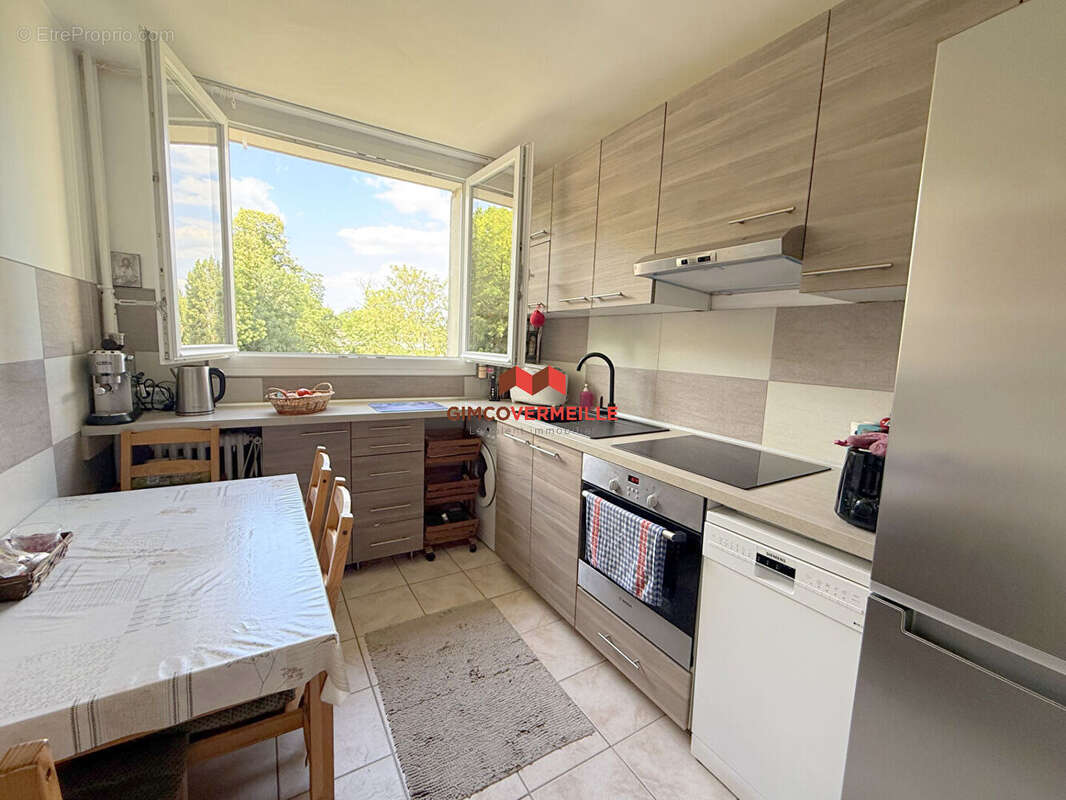 Appartement à BOUGIVAL