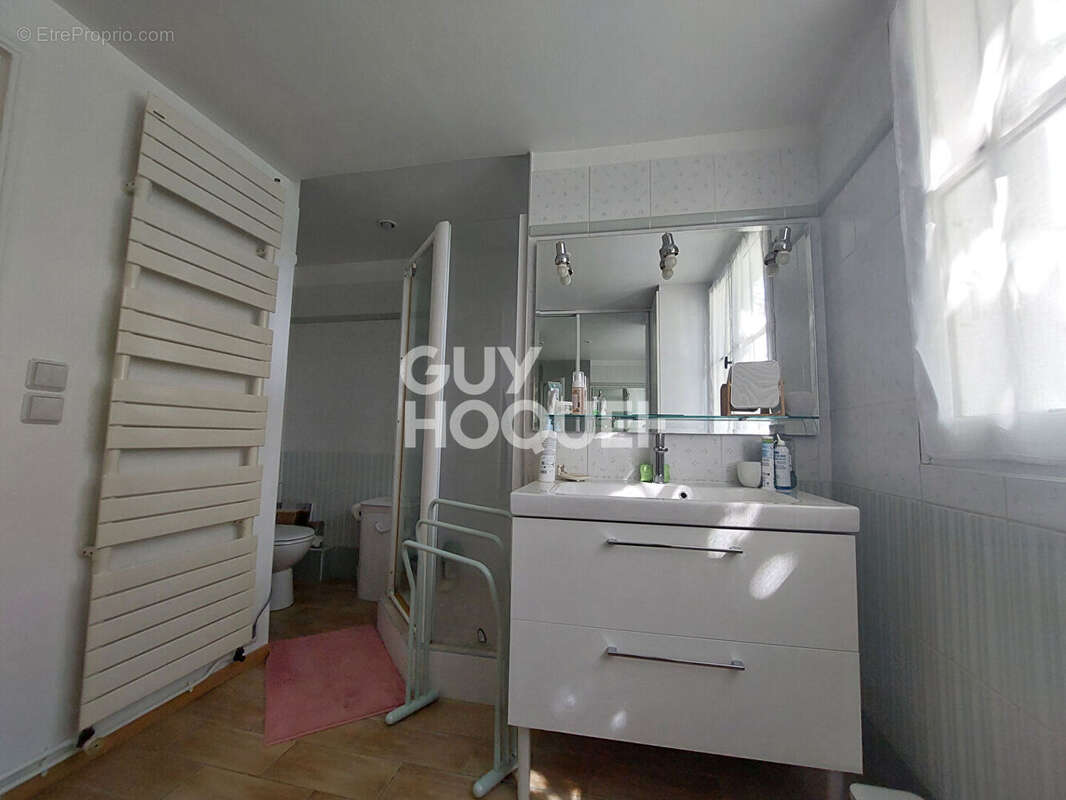 Maison à ROSNY-SOUS-BOIS