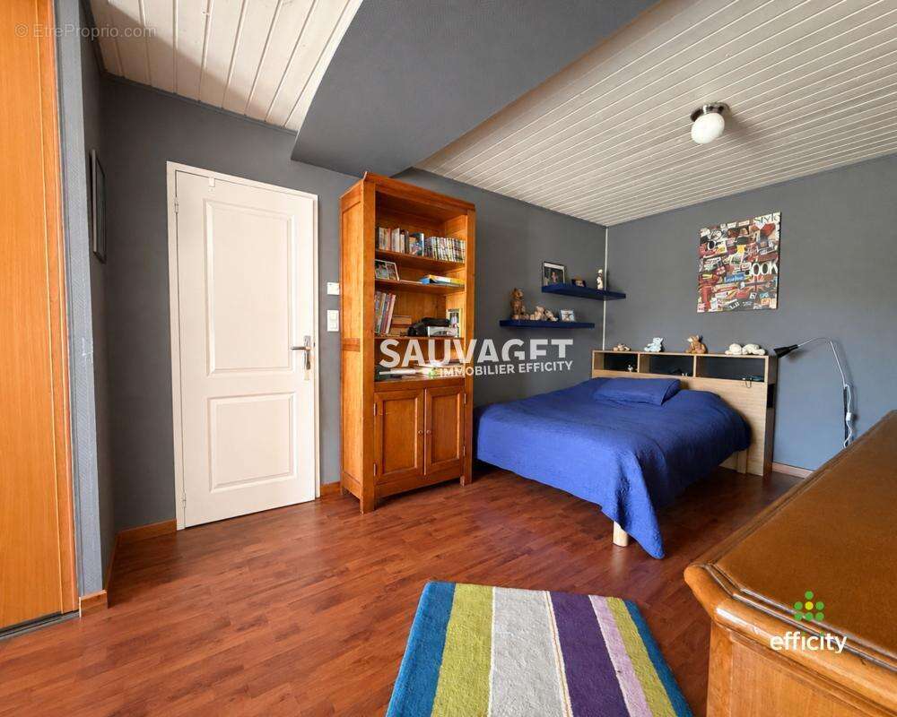 Maison 193 m² à Pers-Jussy  - photo 23