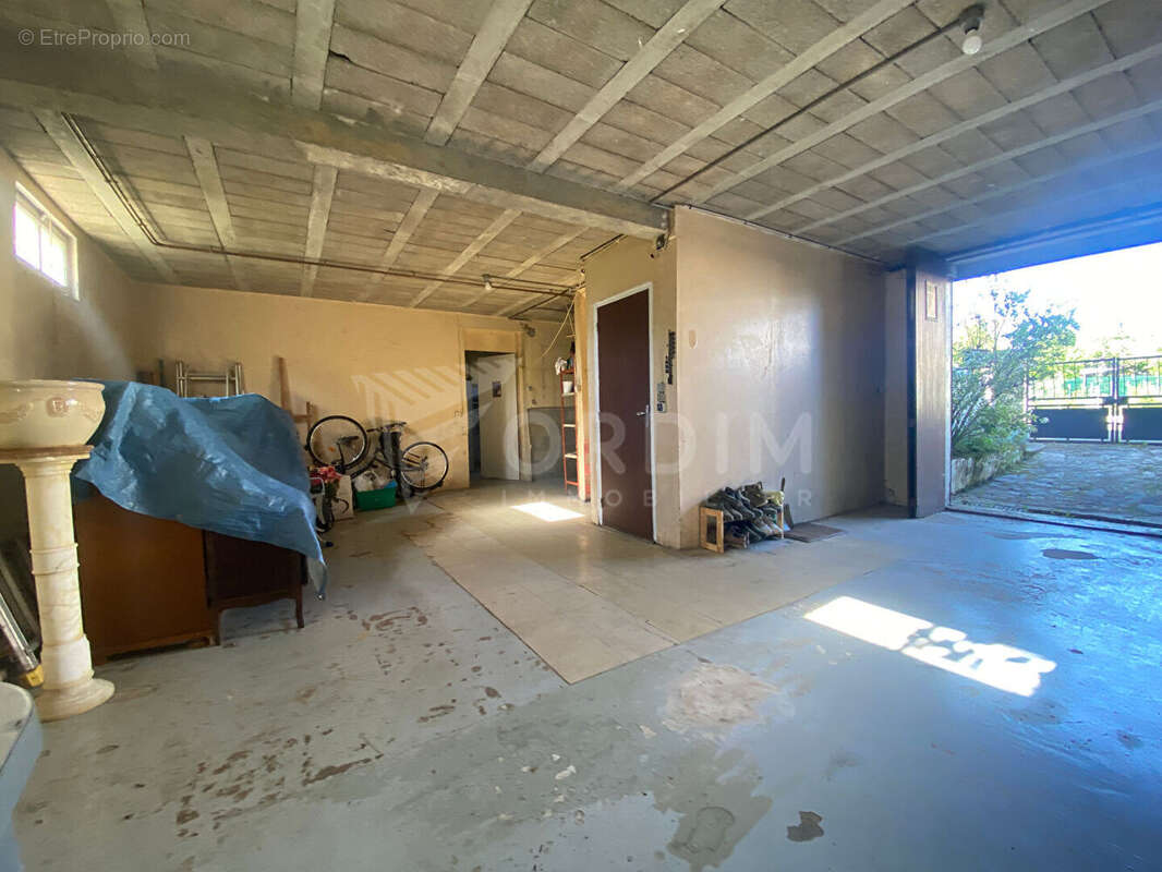 Maison à CHAMPIGNELLES