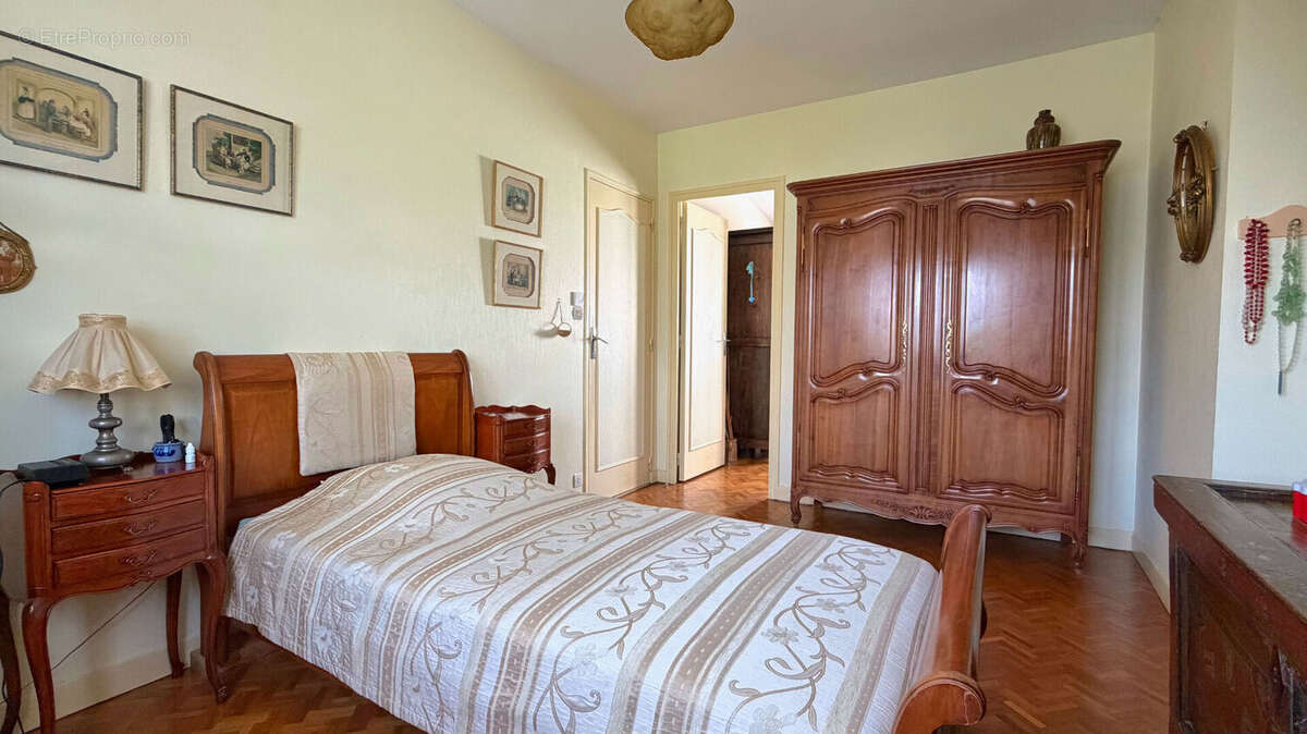 ORVAULT PRAUDIERE - Maison familiale avec 4 chambres - photo 7