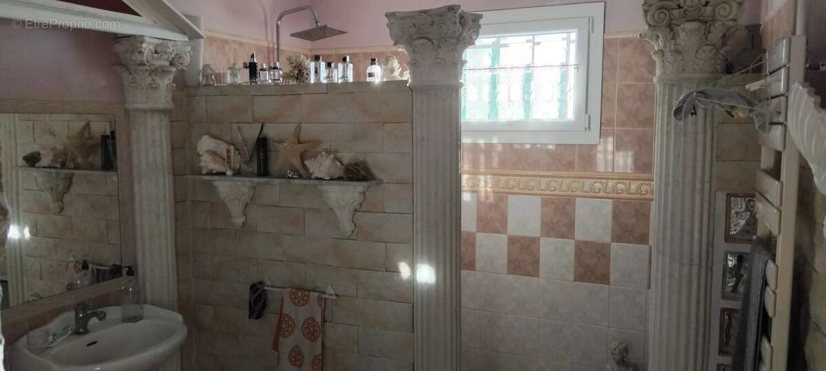 Maison à PORT-SAINT-LOUIS-DU-RHONE