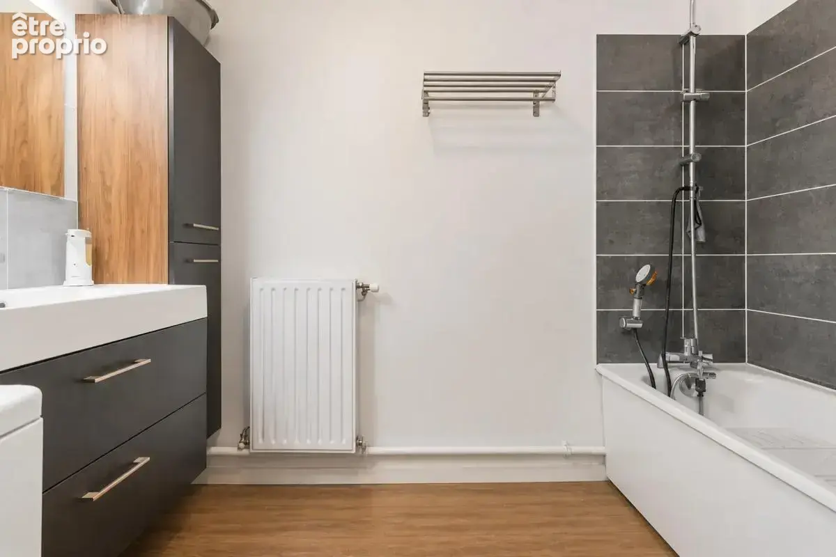 Appartement de 3 pièces de 66 m² à Trappes - photo 9