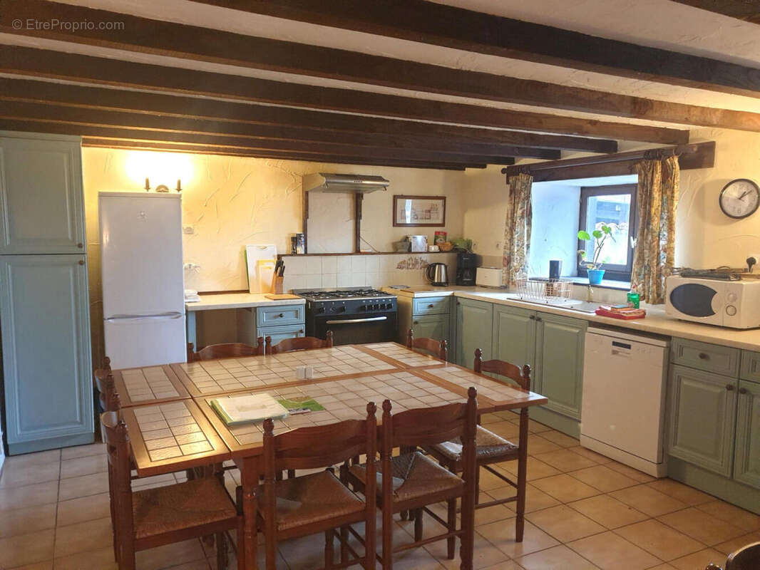 Complexe de 4 Gîtes et Maison avec 3 Chambres, Emplacement Privilégié, Piscine, Revenu – Lacs de Haute Charente - photo 20