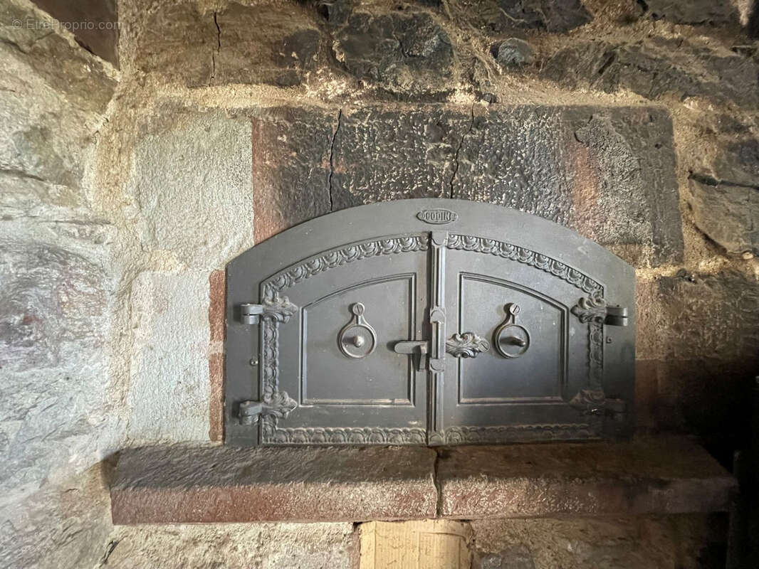 Maison à TREMOUILLE