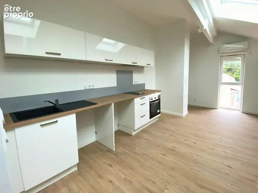   - Appartement à TOULOUSE