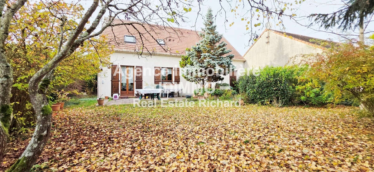 Maison à MILLY-LA-FORET