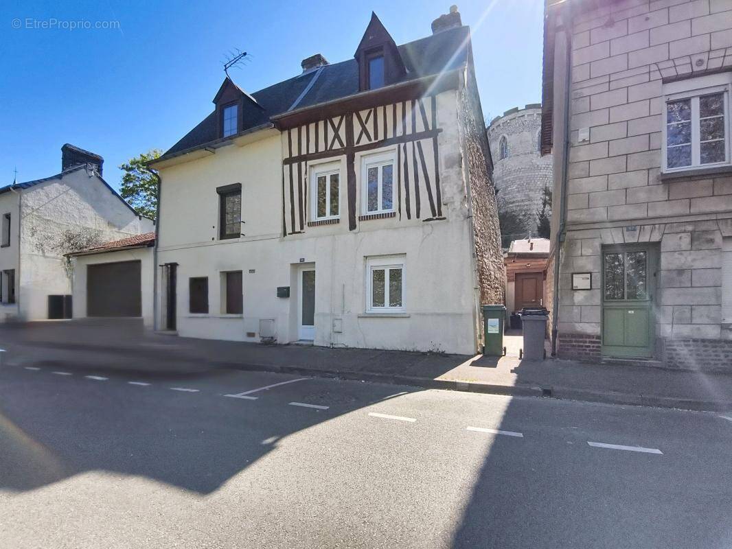 Maison à PONT-DE-L'ARCHE