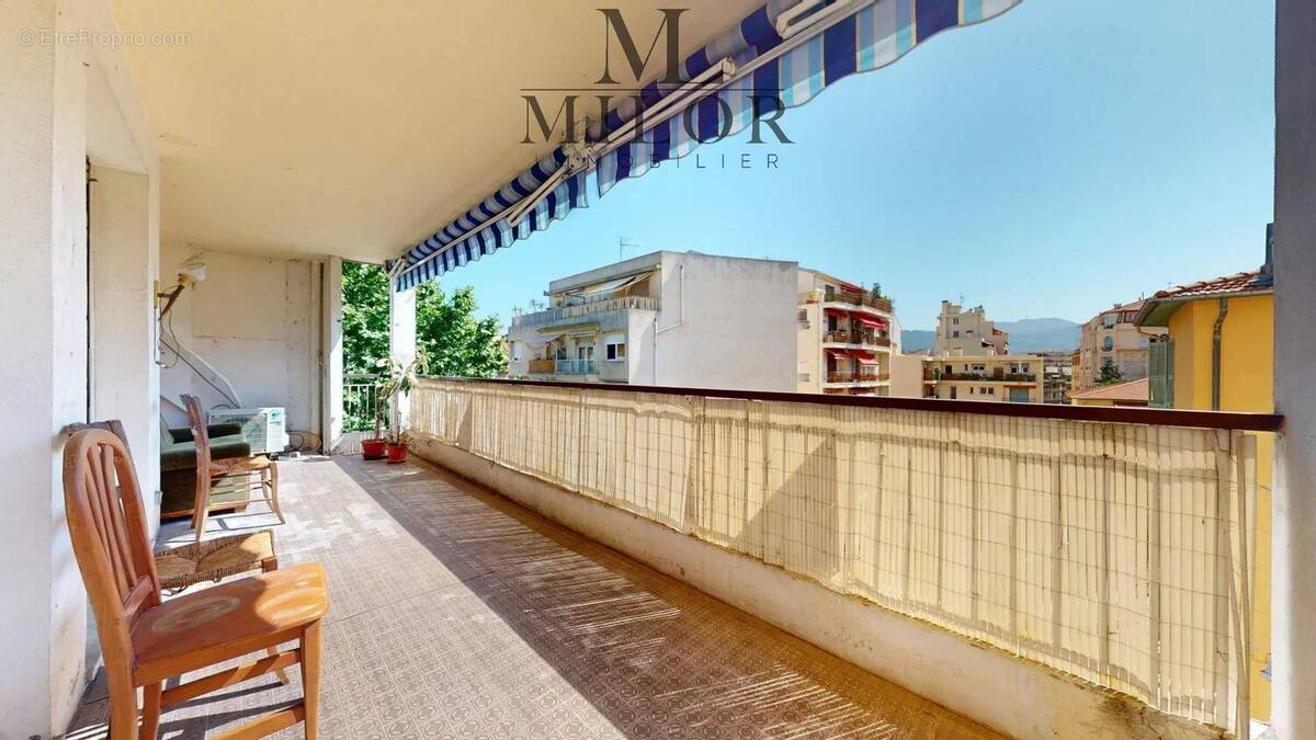 Appartement à NICE