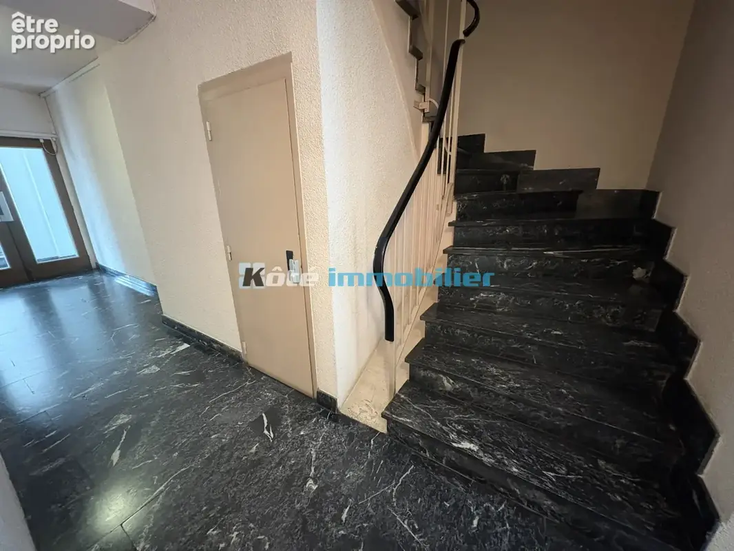 Appartement t2 de 40 m2 secteur brauhauban - photo 12