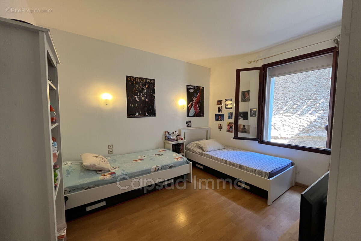 Maison 93 m² à Serignan  - photo 6
