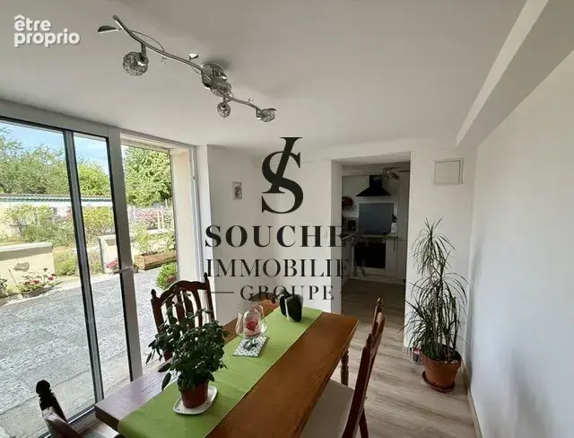 Maison à ANGRES