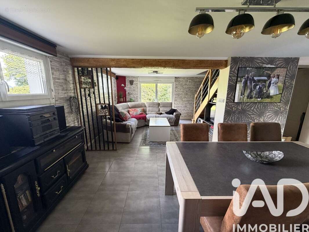 Photo 2 - Maison à GUENROUET