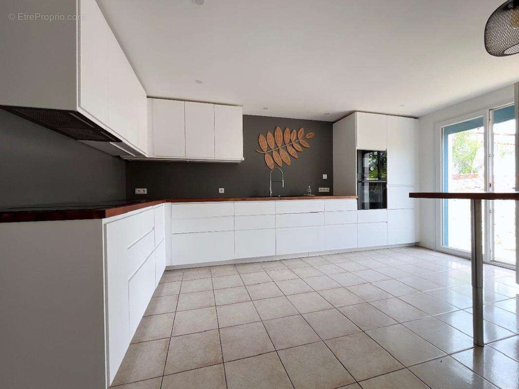Magnifique maison en R+1 de 150 m² avec jardin deux faces sans vis-à-vis sans travaux - photo 8