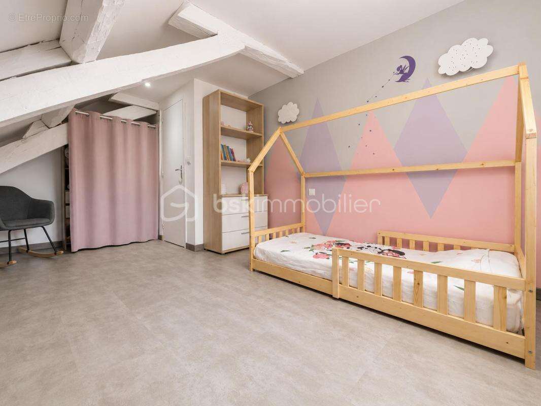 Charmante longère semi-individuelle en semi plain-pied 4 chambres jardin garage - photo 17