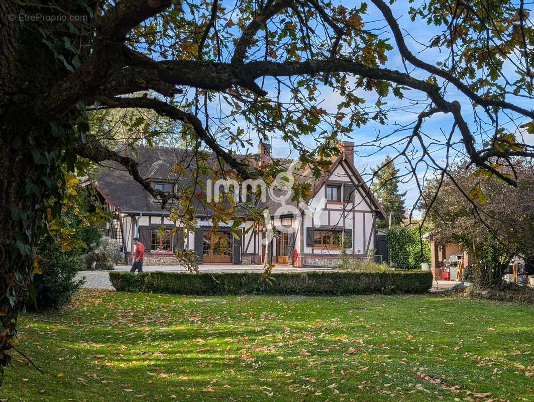 Maison à EPINAY