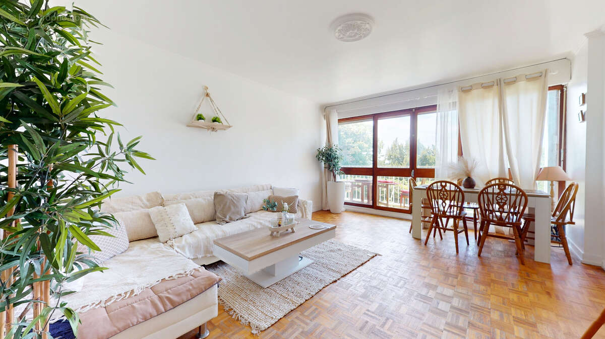 Appartement à LA FRETTE-SUR-SEINE
