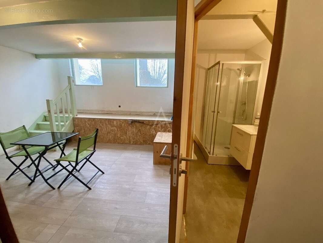 Commerce à BELIN-BELIET