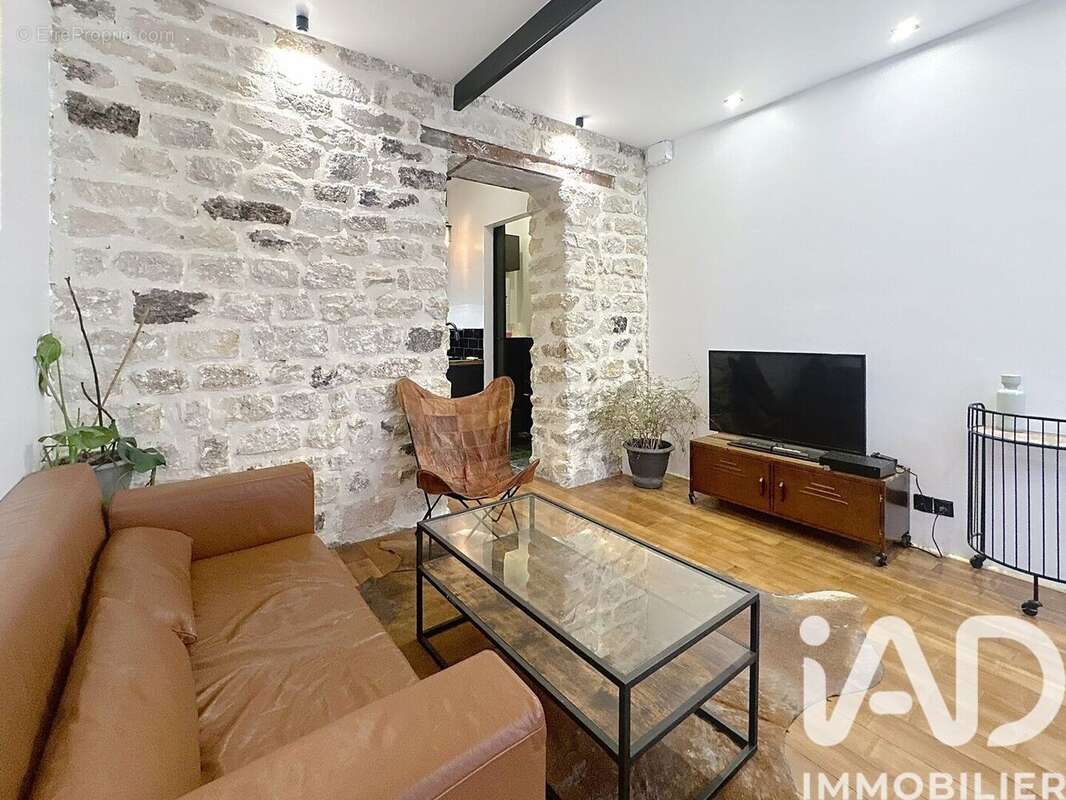 Photo 2 - Appartement à PARIS-18E