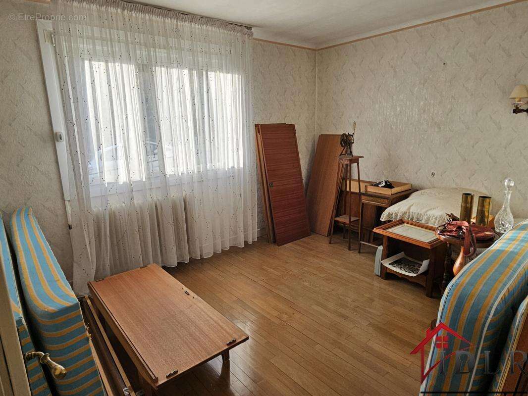 Maison à BROUSSEVAL