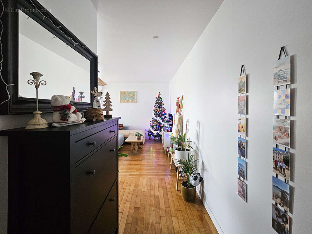 Appartement à VAIRES-SUR-MARNE