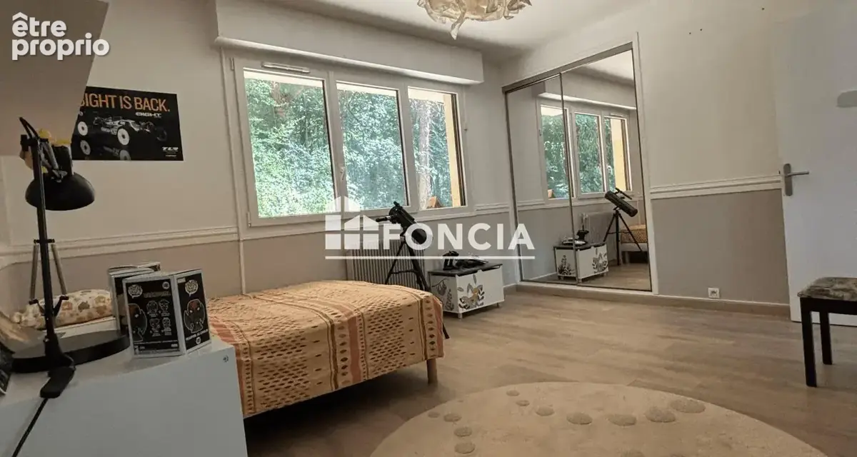 Appartement T4 102 m2, rénové dans un cadre privilégié à ETIOLLES avec PISCINE ET TERRAINS DE TENNIS - photo 8