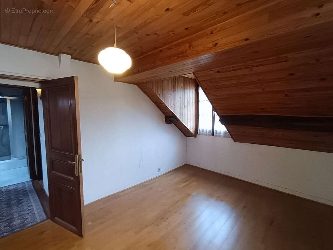 Maison à L&#039;ISLE-ADAM