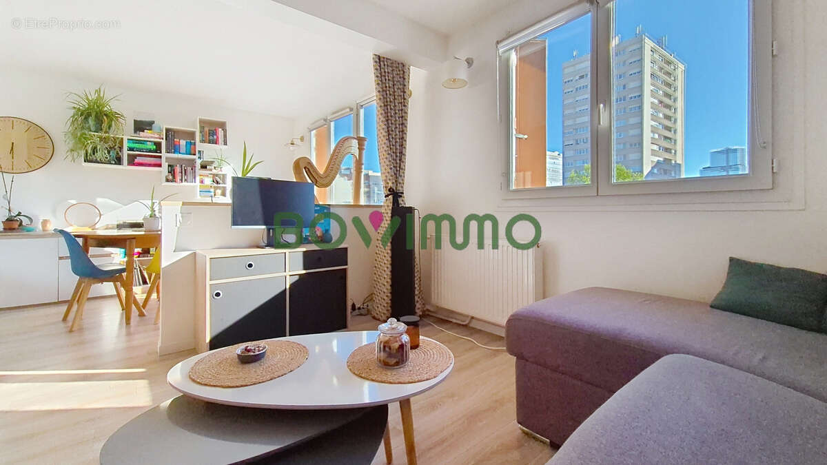 Appartement à CLICHY