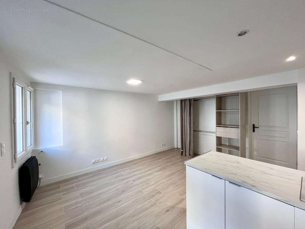 EXCLUSIVITE - Studio rénové - photo 2