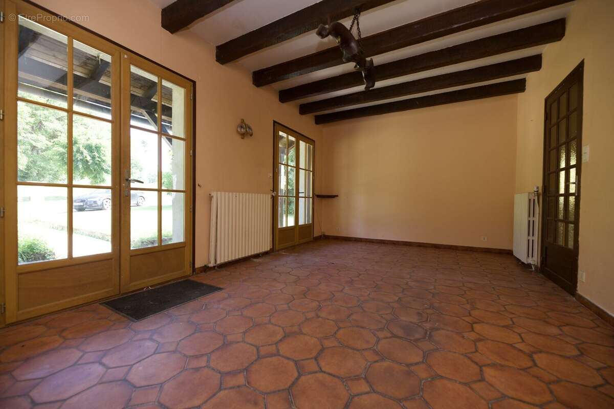 Maison à CHALVIGNAC
